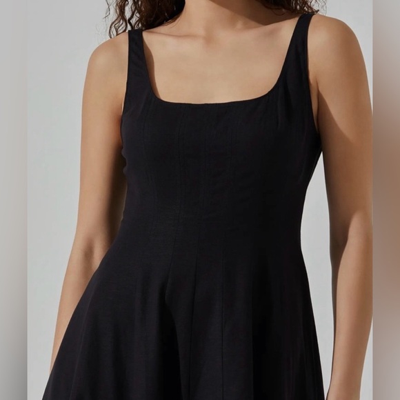 ASTR the Label Black Linen Dress - Picture 3 of 9